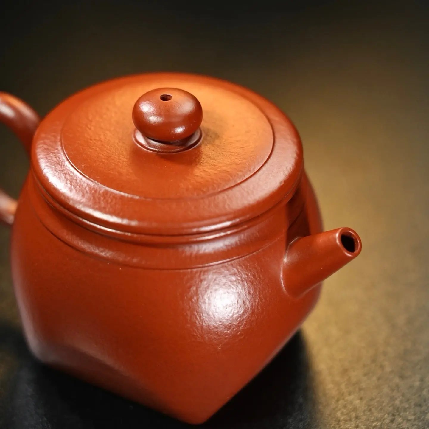 Tian Fang Di Yuan 170cc - Yixing Handmade Teapot 江苏宜兴