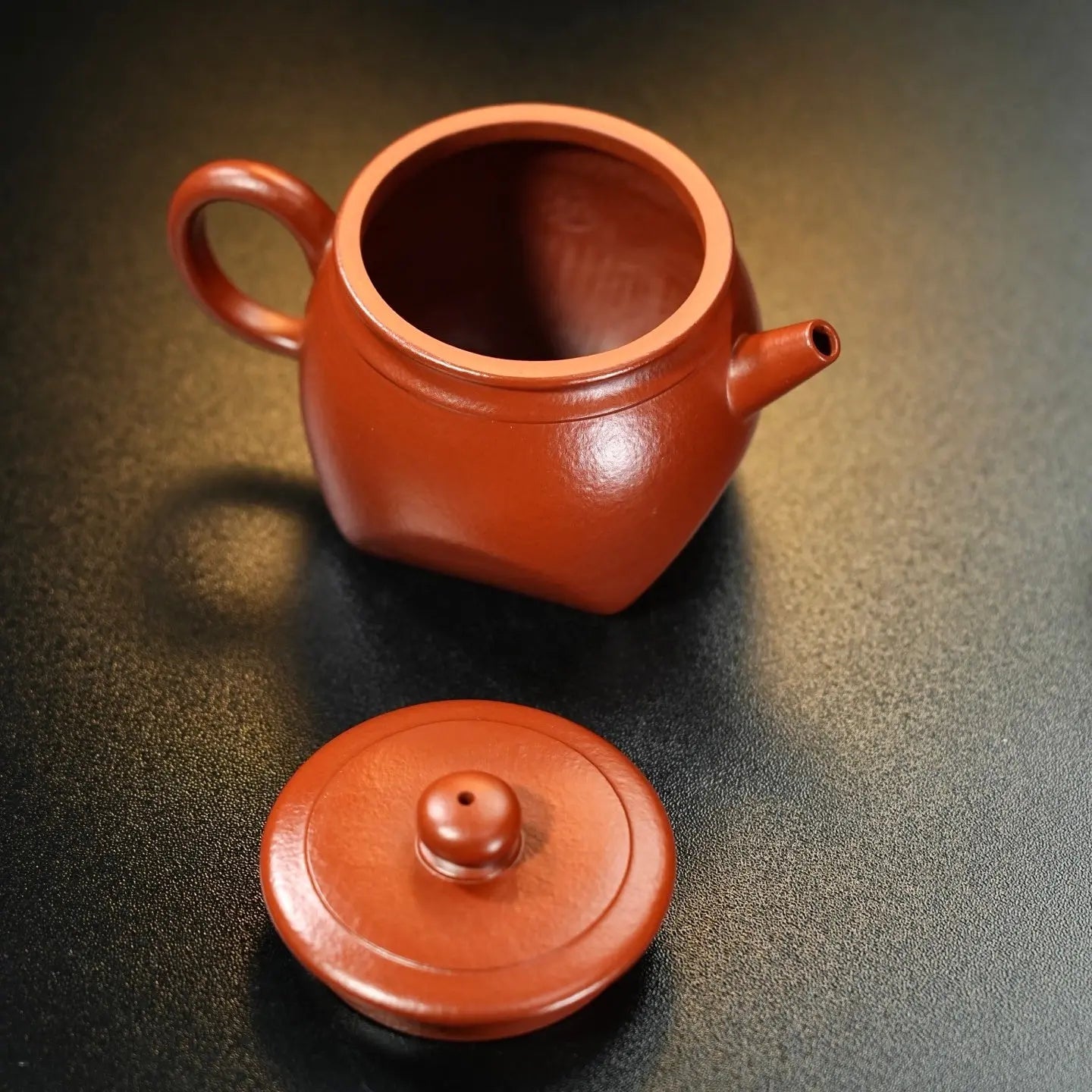 Tian Fang Di Yuan 170cc - Yixing Handmade Teapot 江苏宜兴
