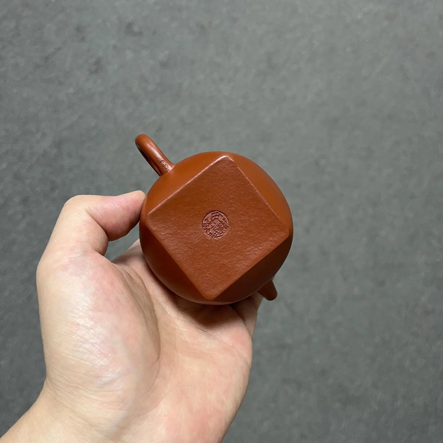 Tian Fang Di Yuan 170cc - Yixing Handmade Teapot 江苏宜兴