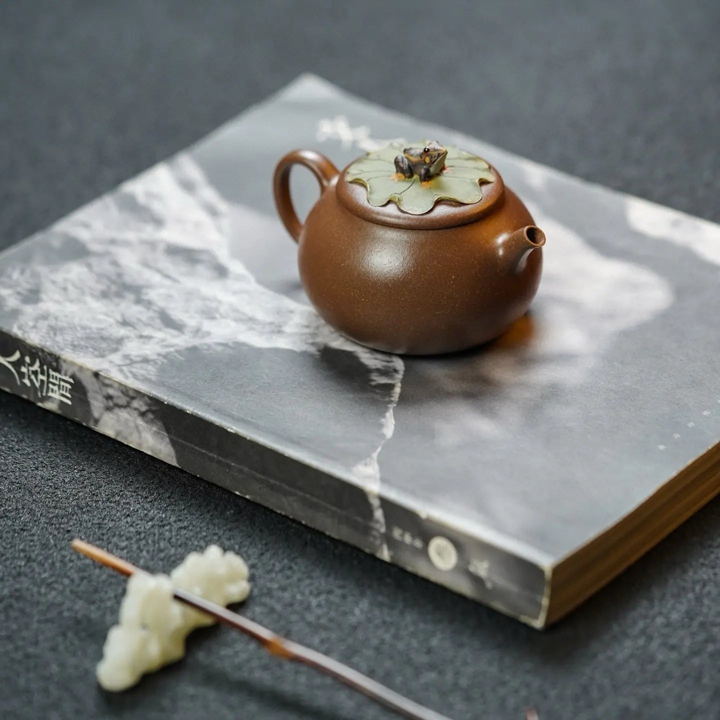 Ting Quan 150cc - Yixing Handmade Teapot 江苏宜兴