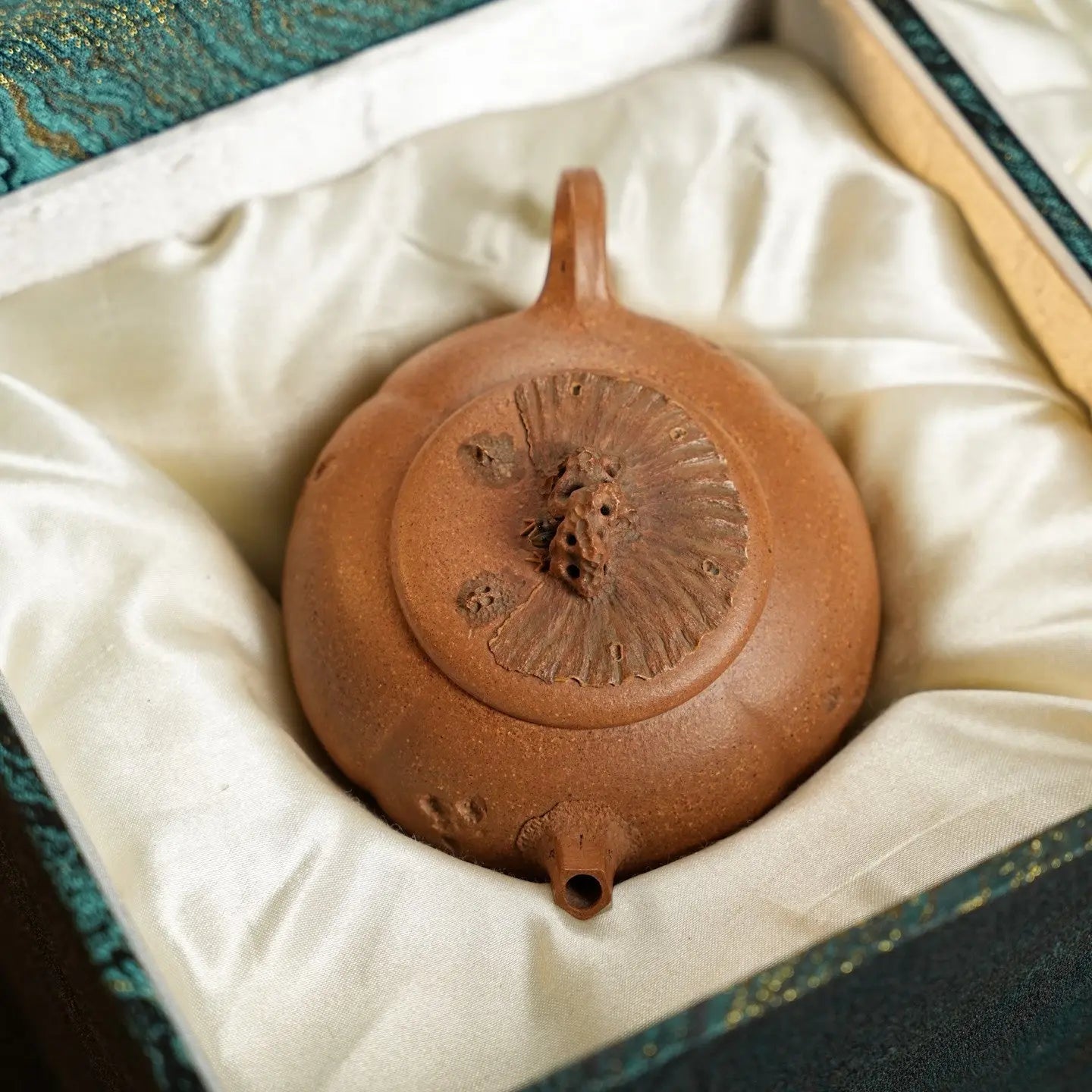 Ting Quan 200cc - Yixing Handmade Teapot 江苏宜兴