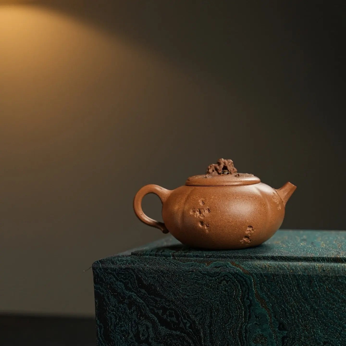 Ting Quan 200cc - Yixing Handmade Teapot 江苏宜兴