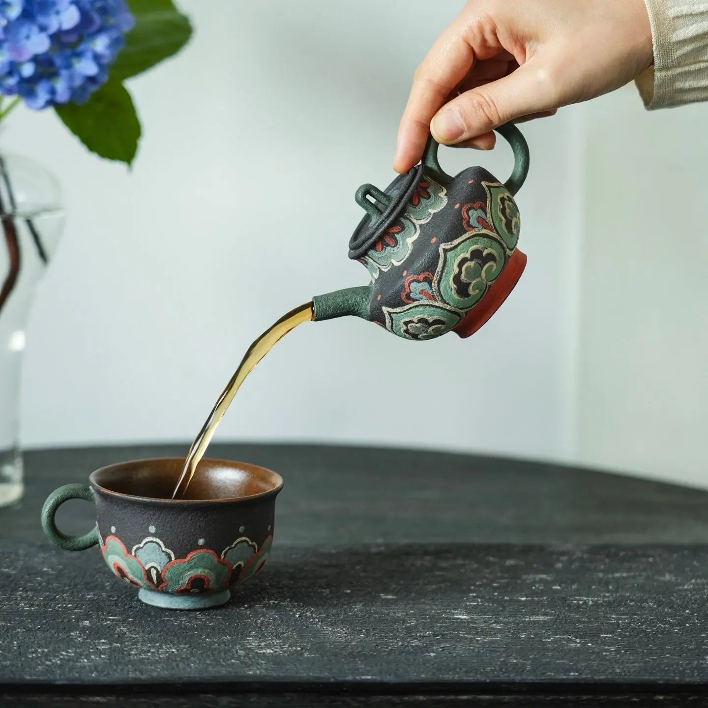 Tuan Hua 170cc - Yixing Handmade Teapot 江苏宜兴