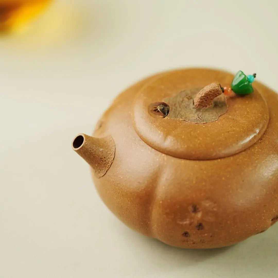 Wa Qu 170cc - Yixing Handmade Teapot 江苏宜兴