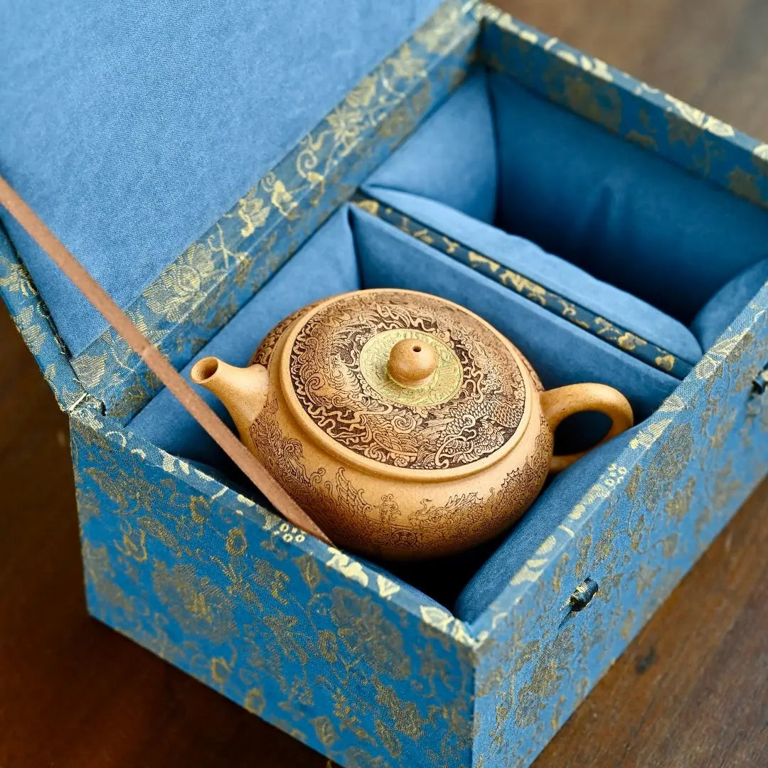 Wan Deng 160cc - Yixing Handmade Teapot 江苏宜兴