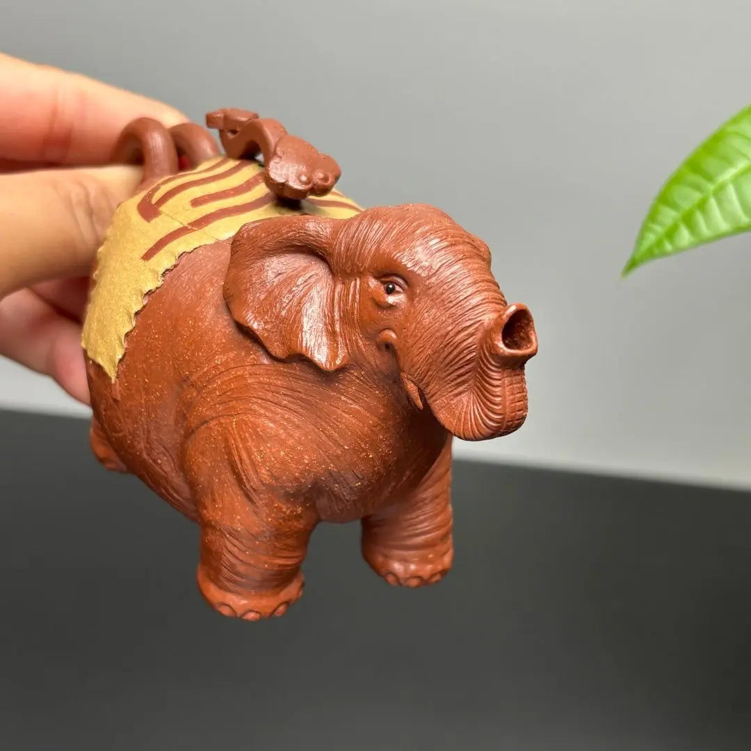 Wan Xiang Geng Xin 200cc - Yixing Handmade Teapot 江苏宜兴