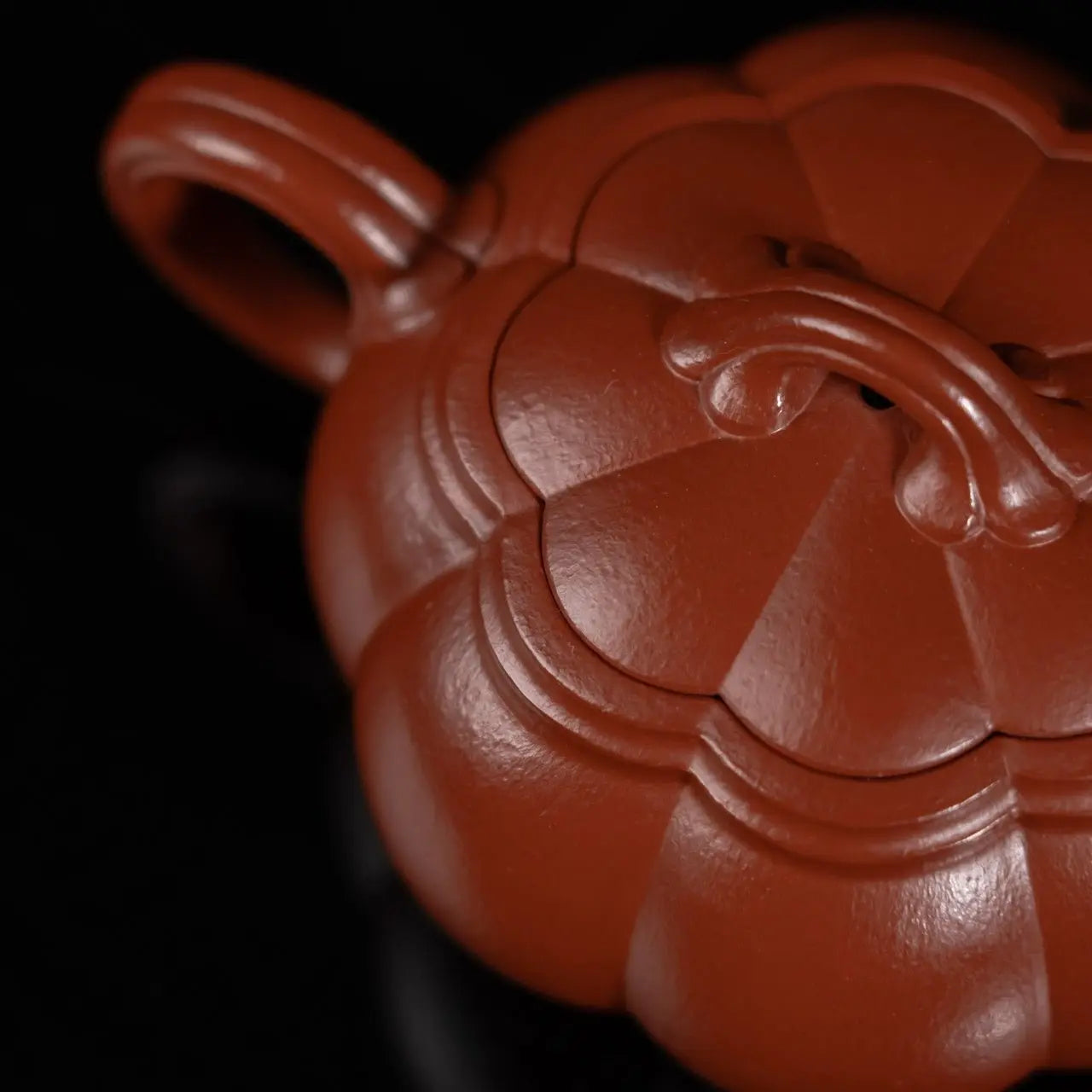 Wei Gu 140cc - Yixing Handmade Teapot 江苏宜兴