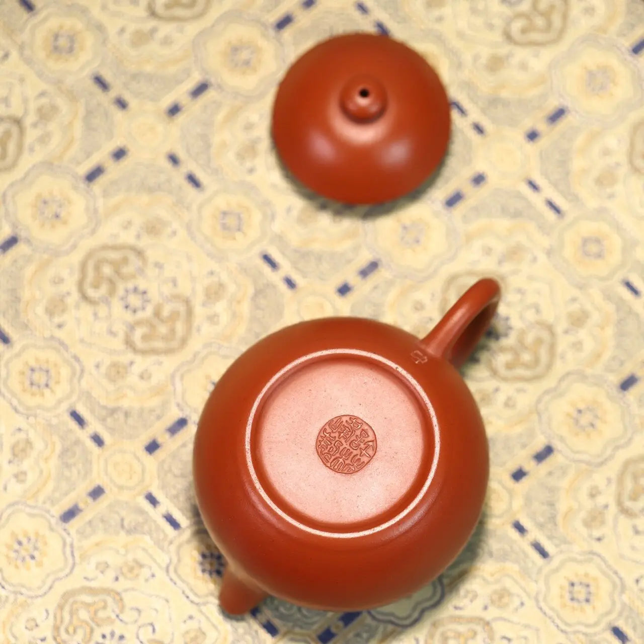 Wen Dan 100cc - Yixing Handmade Teapot 江苏宜兴