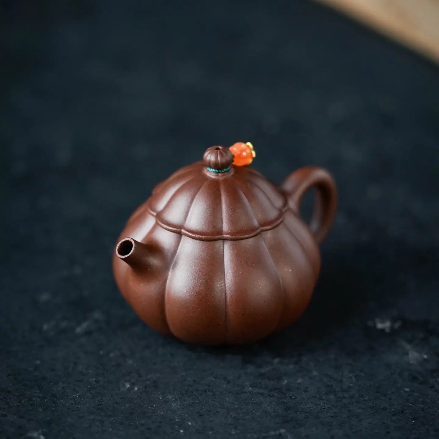 Wen Dan 110cc - Yixing Handmade Teapot 江苏宜兴