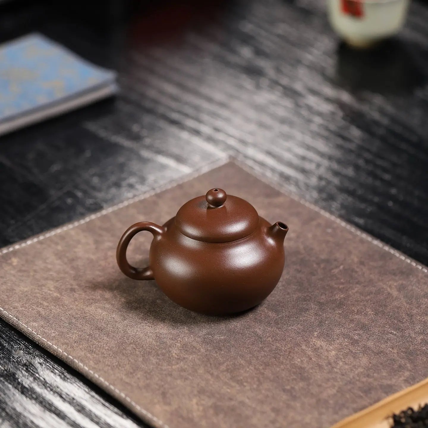 Wen Dan 120cc - Yixing Handmade Teapot 江苏宜兴