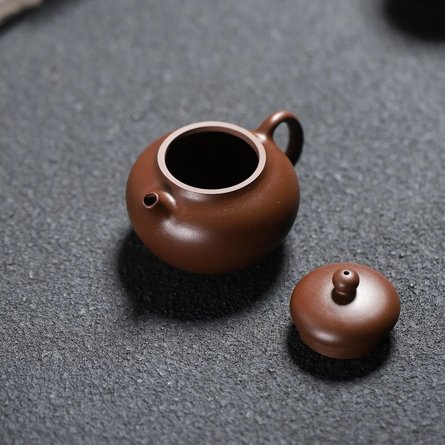 Wen Dan 120cc - Yixing Handmade Teapot 江苏宜兴