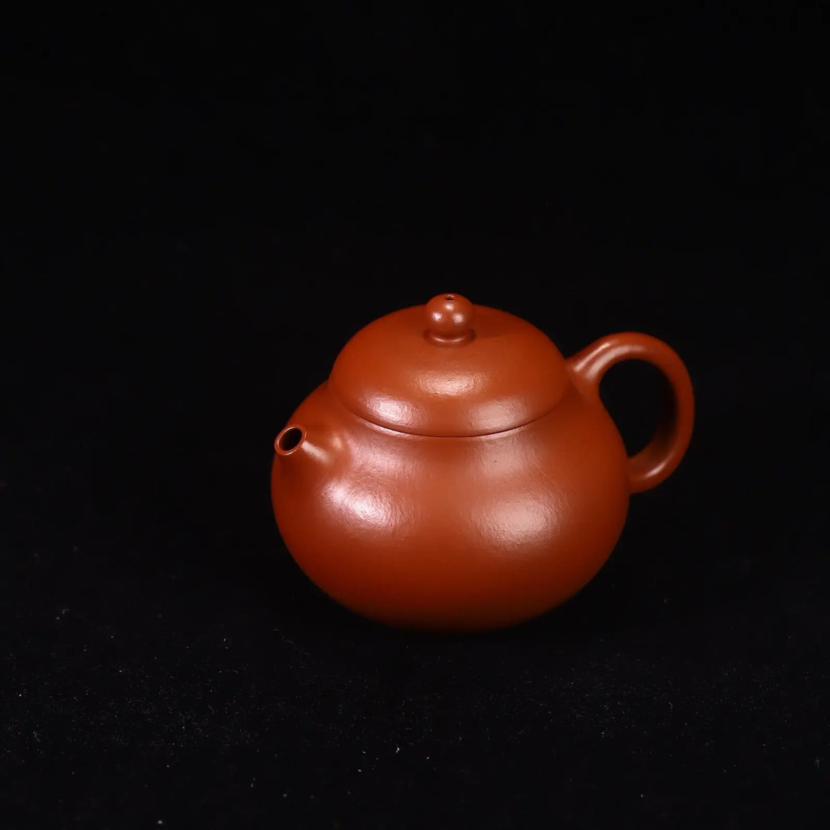 Wen Dan 140cc - Yixing Handmade Teapot 江苏宜兴