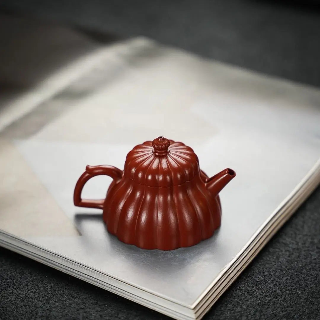 Wen Lan 110cc - Yixing Handmade Teapot 江苏宜兴