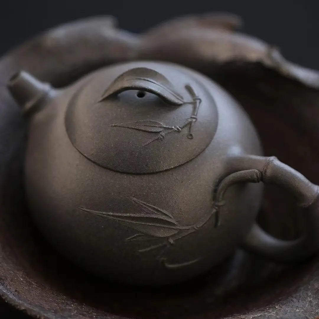 Wen Zhu 160cc - Yixing Handmade Teapot 江苏宜兴