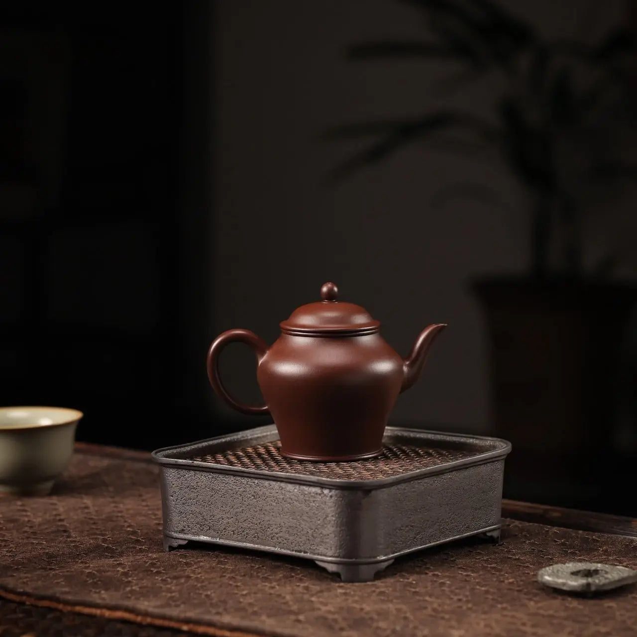 Weng Xing 170cc - Yixing Handmade Teapot 江苏宜兴