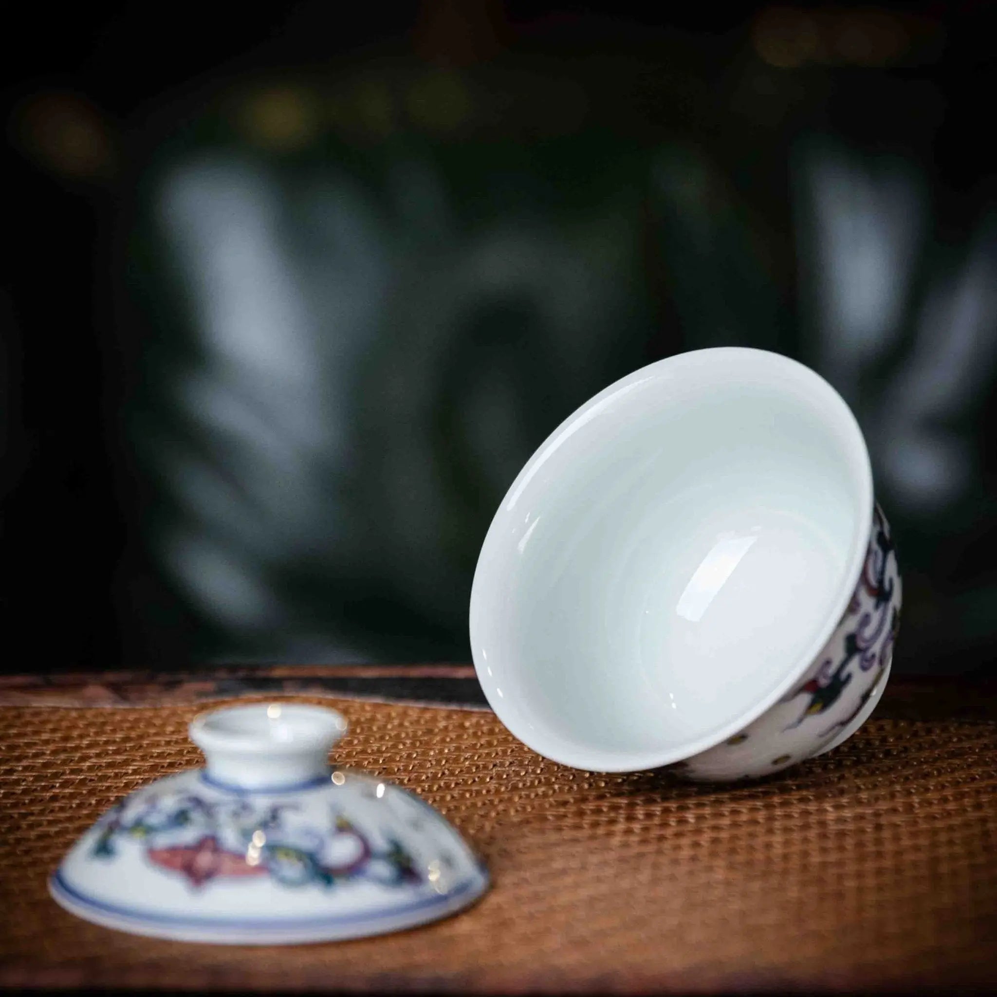 Wu Cai Ru Yi 75cc - Jing De Zhen Porcelain Gaiwan zycschina