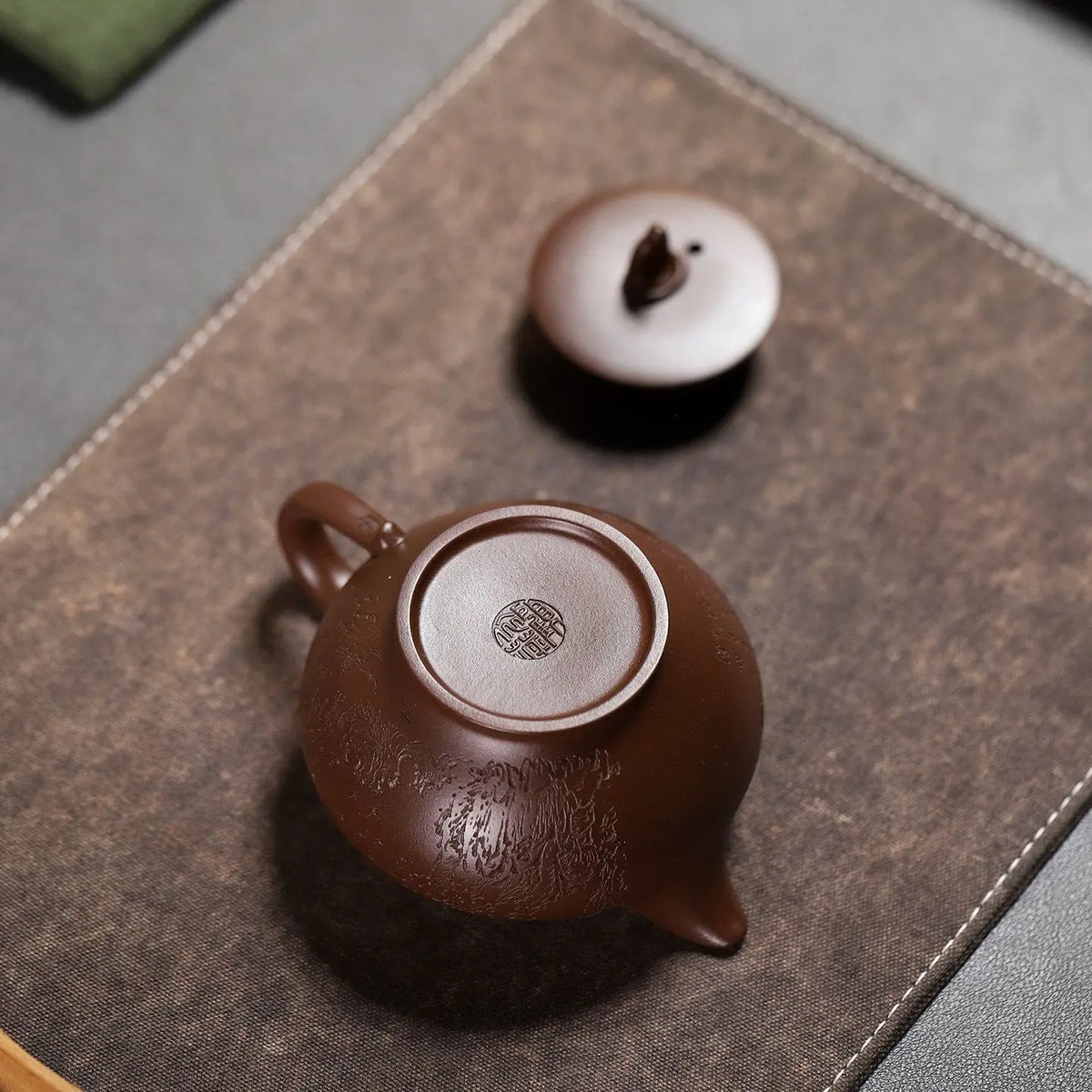 Wu Dao 200cc - Yixing Handmade Teapot 江苏宜兴