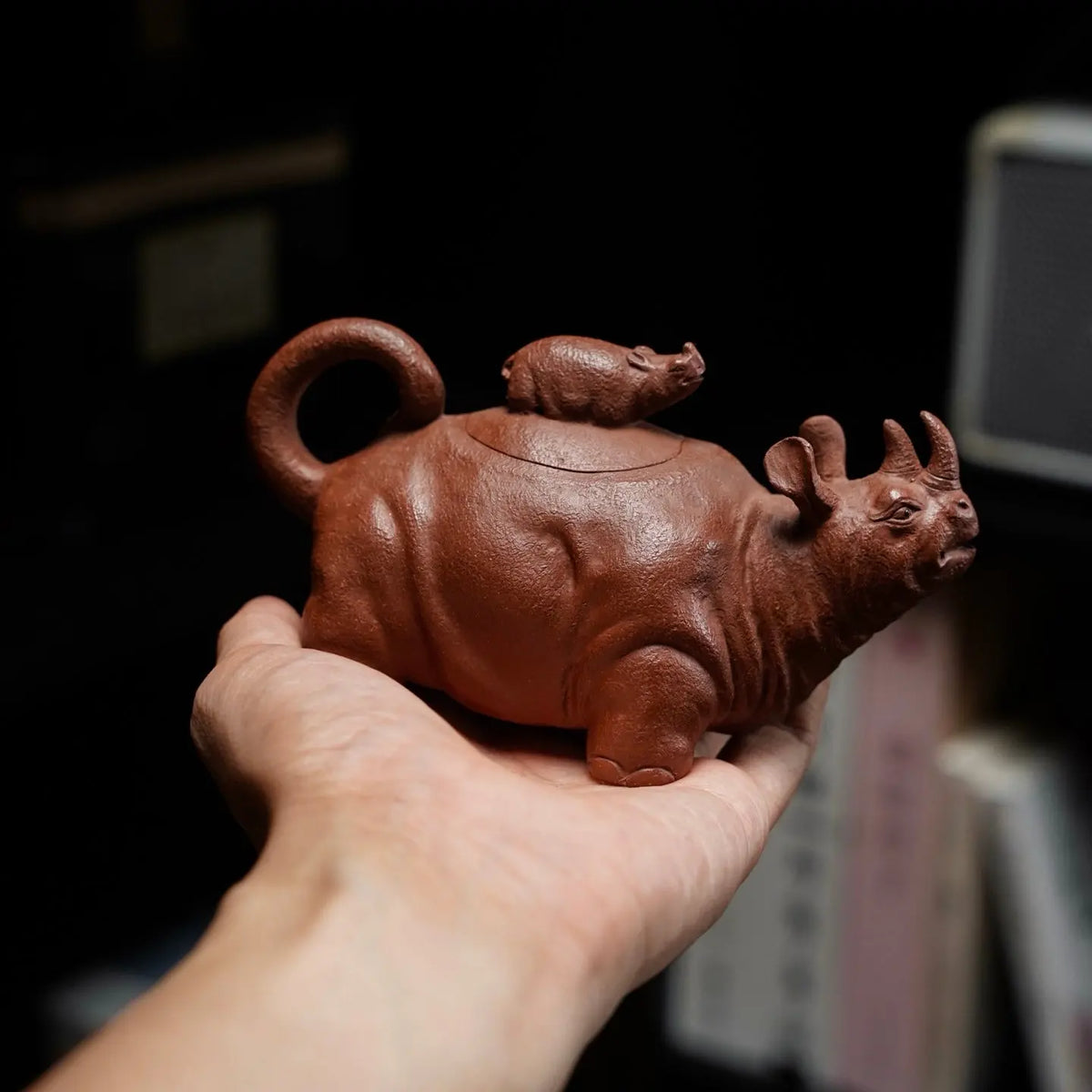 Xi Niu 220cc - Yixing Handmade Teapot 江苏宜兴