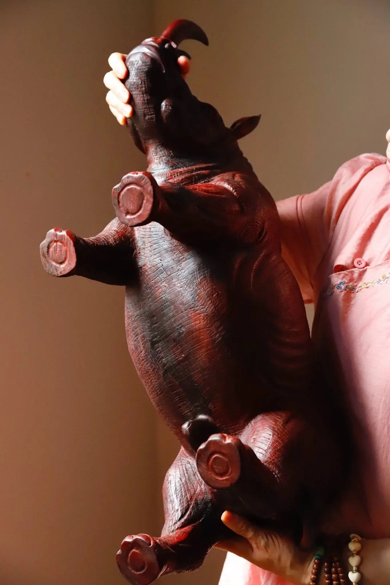 Xi Niu - Wood Sculpture zycschina