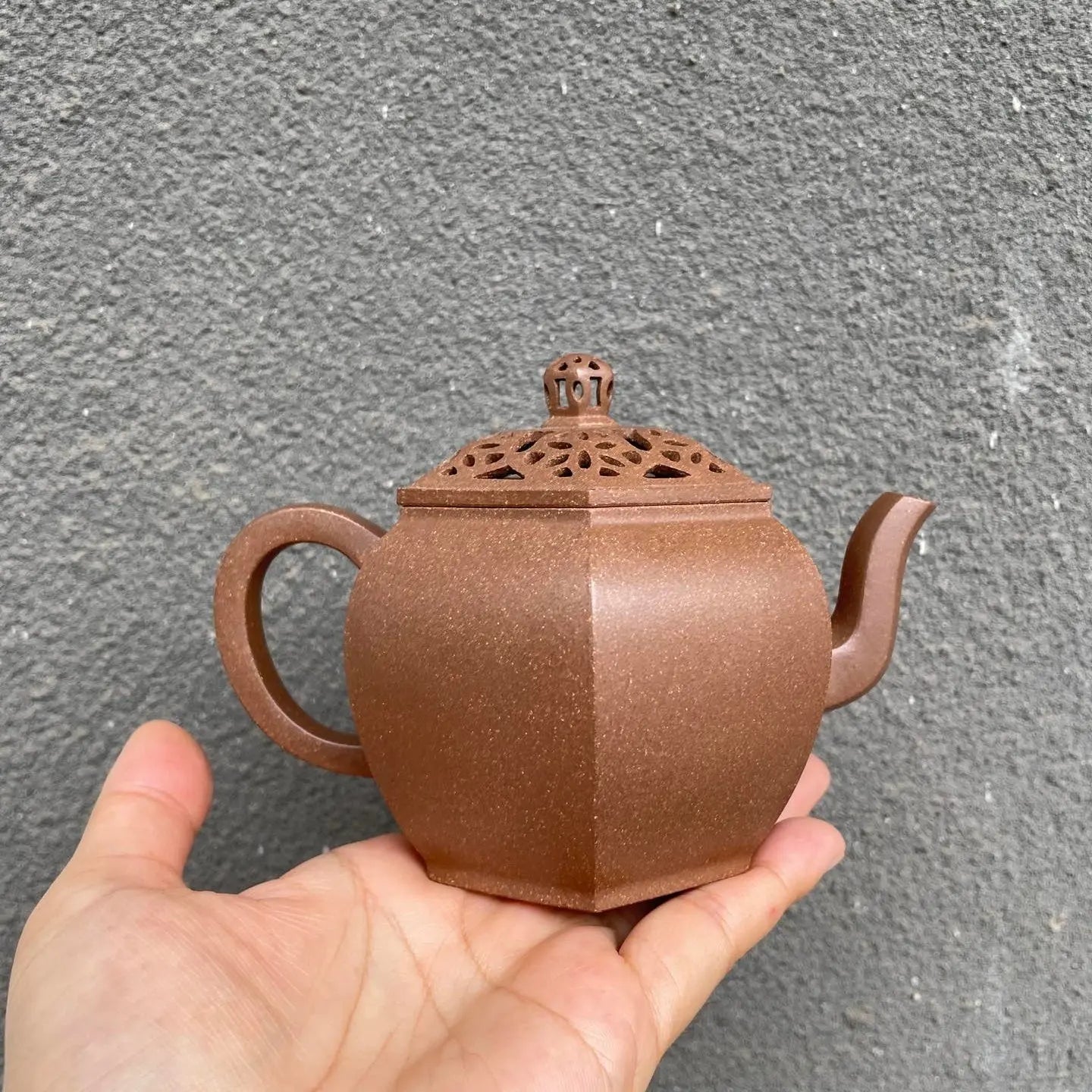 Xi Zai Yan Qian 250cc - Yixing Handmade Teapot 江苏宜兴