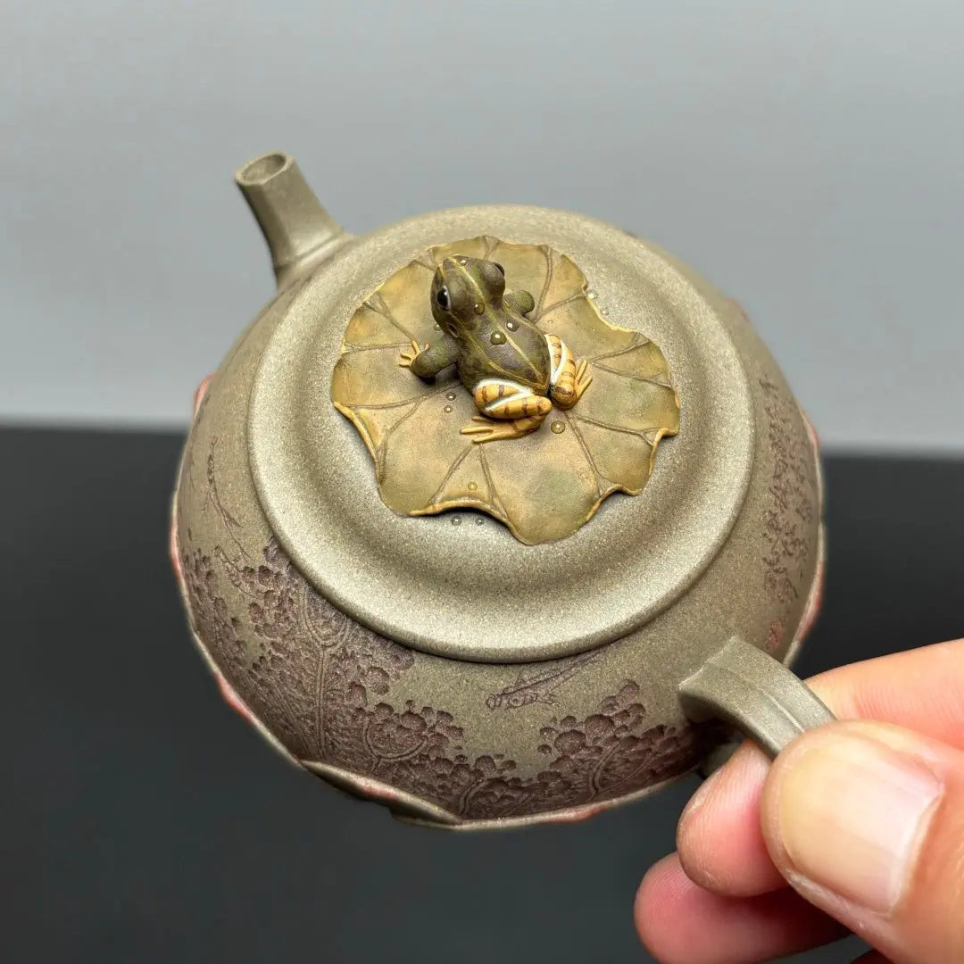 Xia Zhi Meng - Yixing Handmade Teapot 江苏宜兴