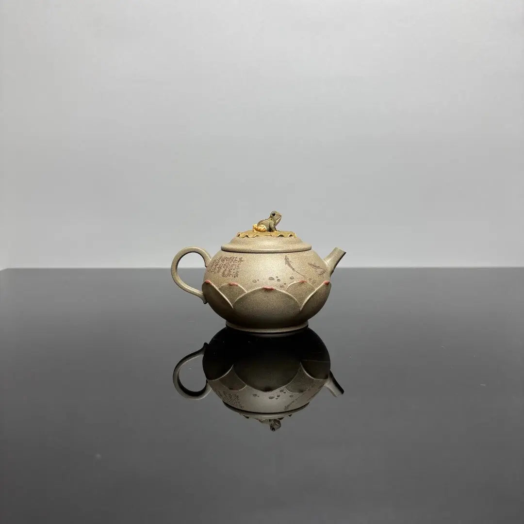 Xia Zhi Meng - Yixing Handmade Teapot 江苏宜兴