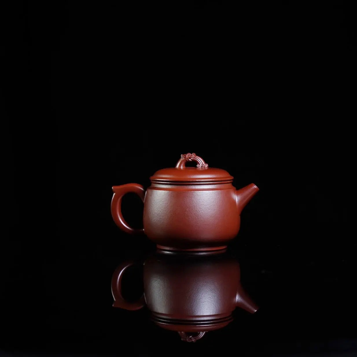 Xiang Long 170cc - Yixing Handmade Teapot 江苏宜兴