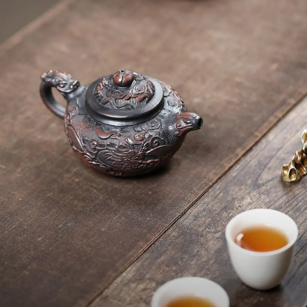 Xiang Long Lian Zi 200cc - Yixing Handmade Teapot 江苏宜兴
