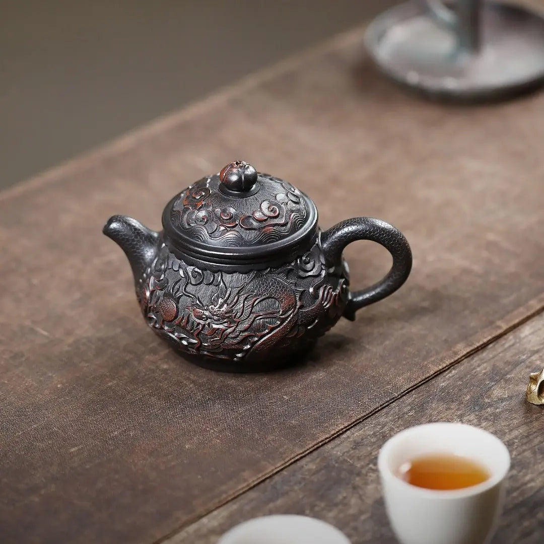 Xiang Long Pan Hu 210cc - Yixing Handmade Teapot 江苏宜兴