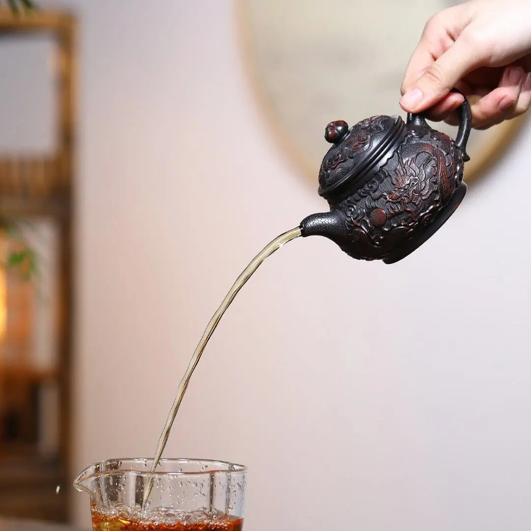 Xiang Long Pan Hu 210cc - Yixing Handmade Teapot 江苏宜兴