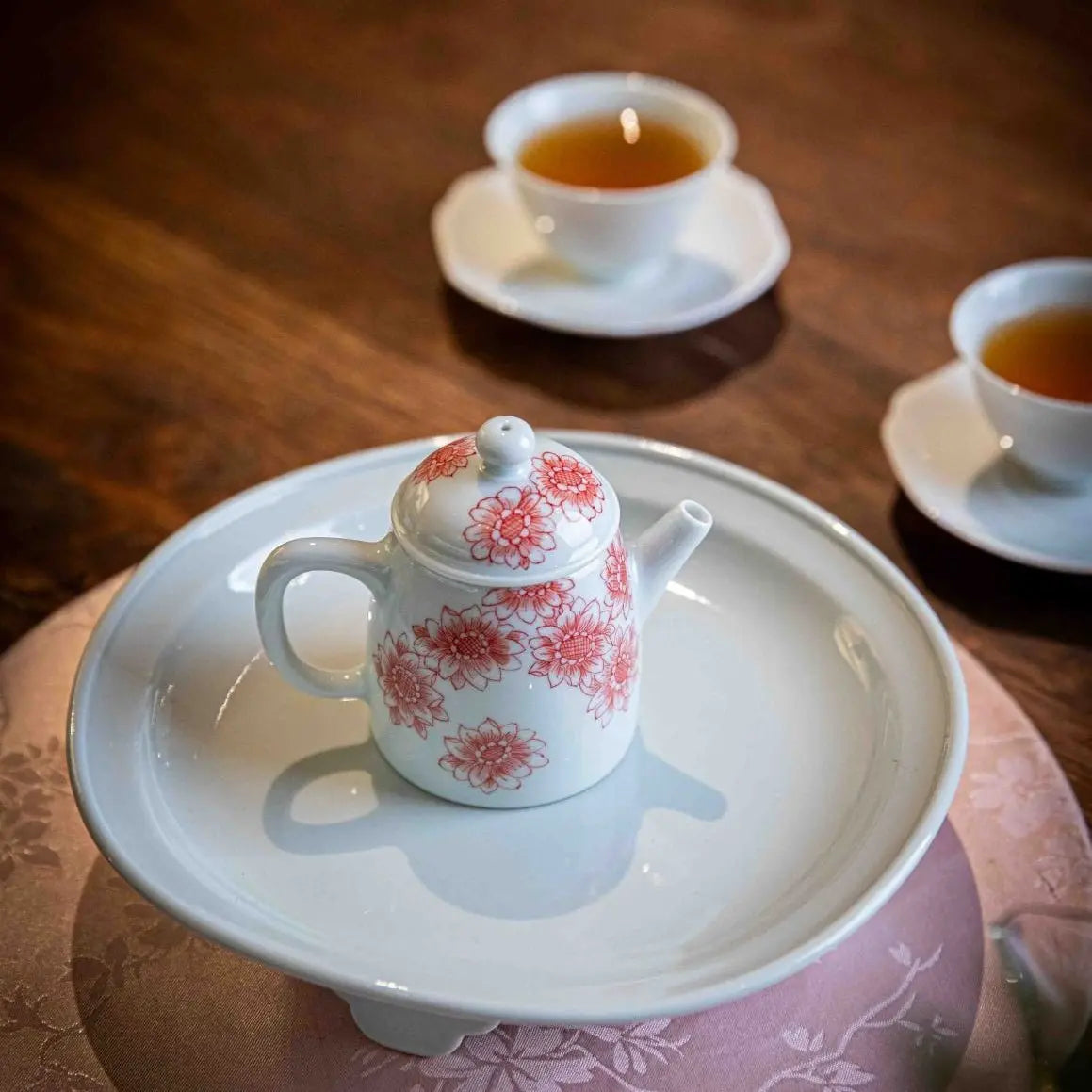 Xiang Ri Kui - Jing De Zhen Porcelain Teapot zycschina