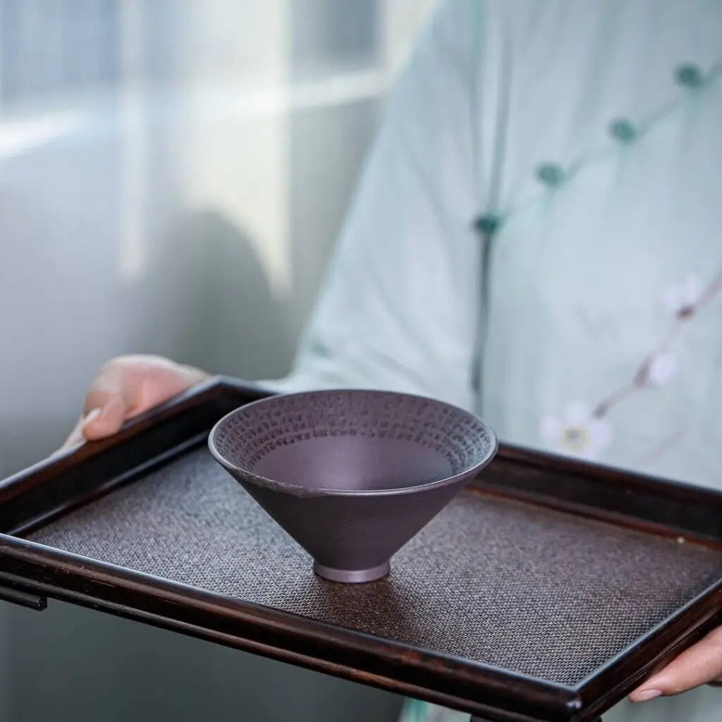 Xiang Yun Xin Jing 150cc - Yixing Handmade Teacup 江苏宜兴