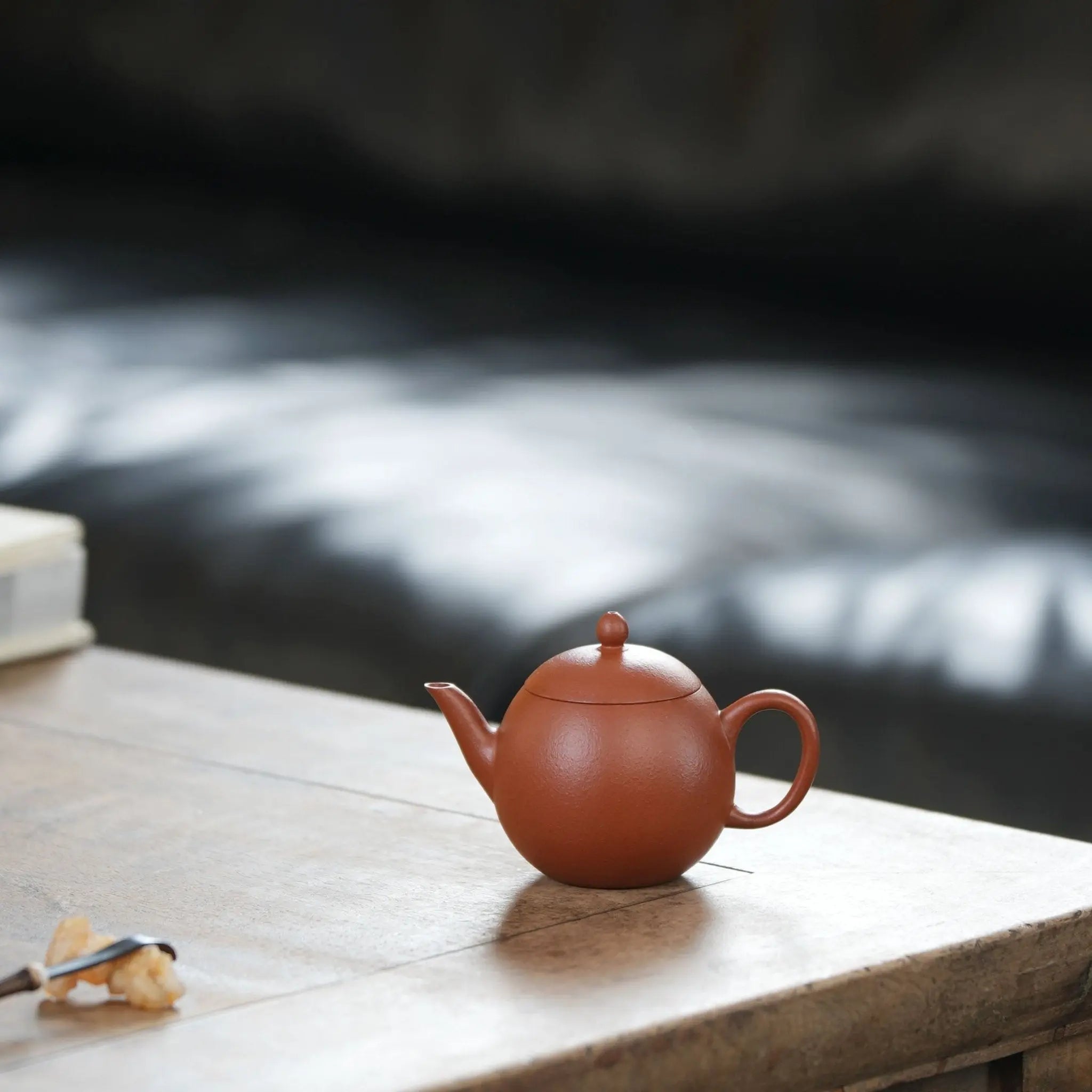Xiao E Dan 100cc - Yixing Handmade Teapot 江苏宜兴