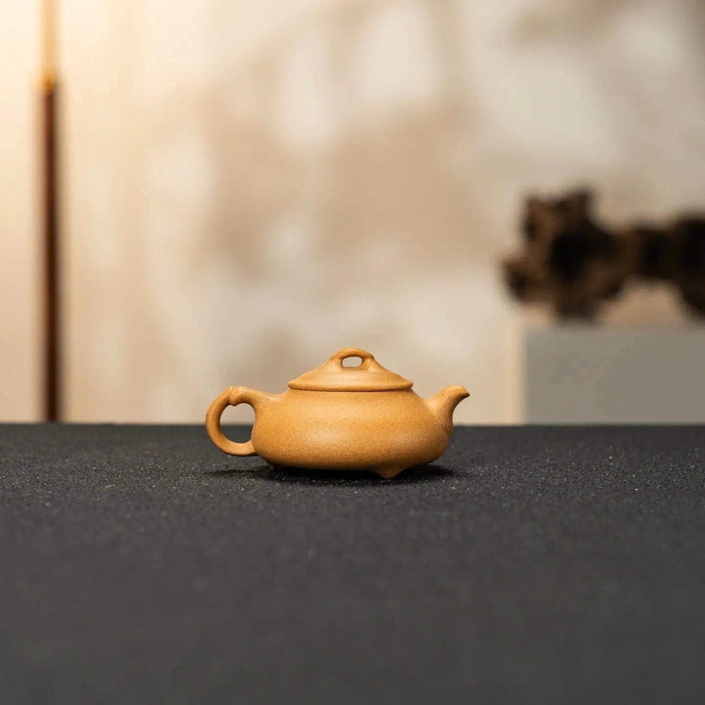 Xiao Jian Piao 35cc - Yixing Handmade Teapot 江苏宜兴