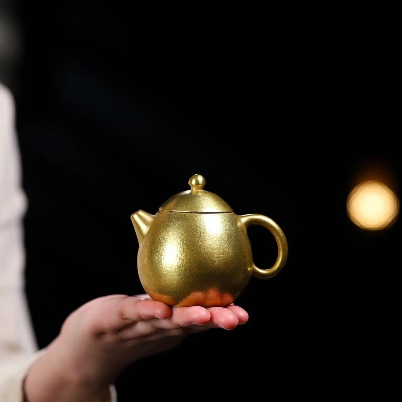 Xiao Jin Dan 120cc - Yixing Handmade Teapot 江苏宜兴