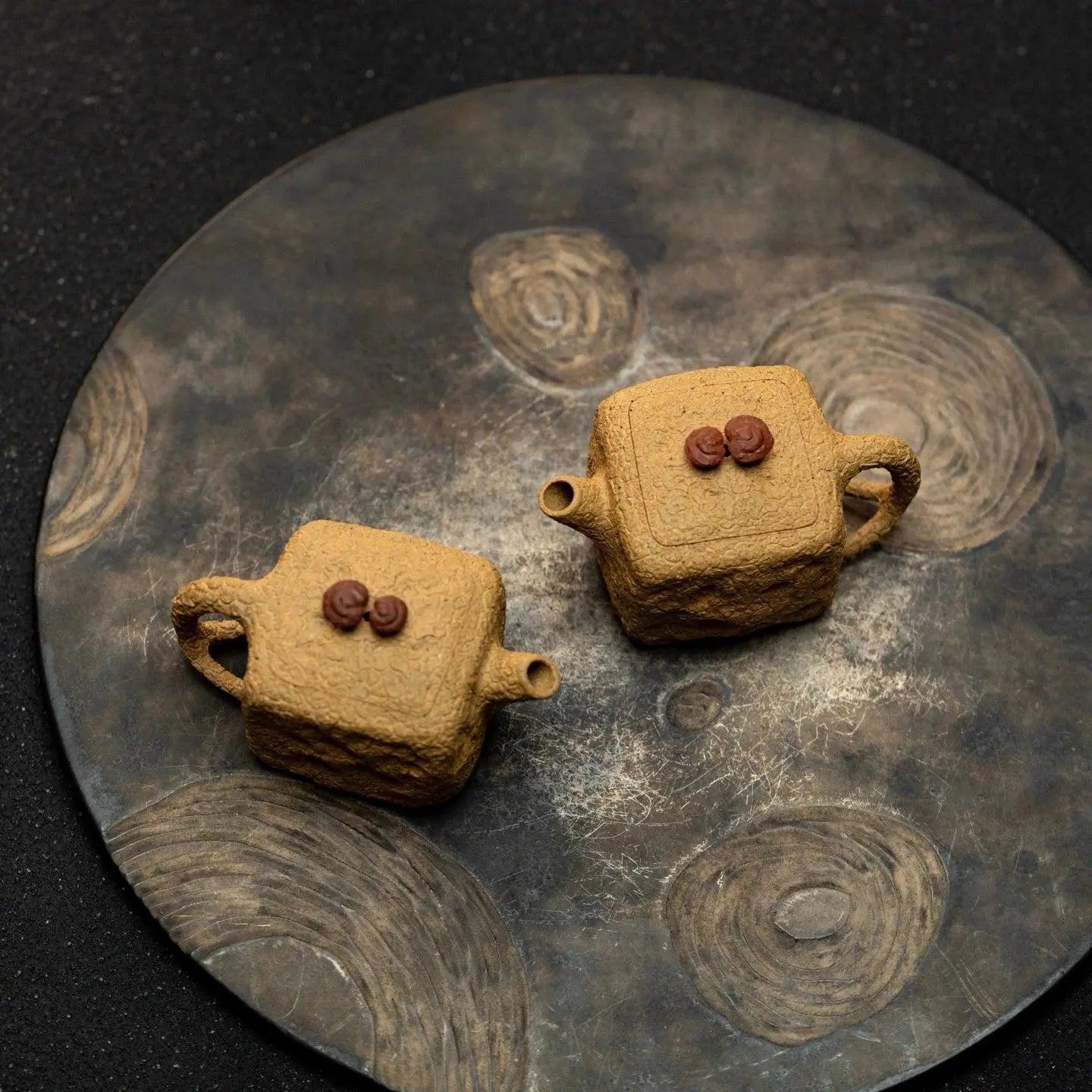 Xiao Jin Zhuan 50cc - Yixing Handmade Teapot 江苏宜兴