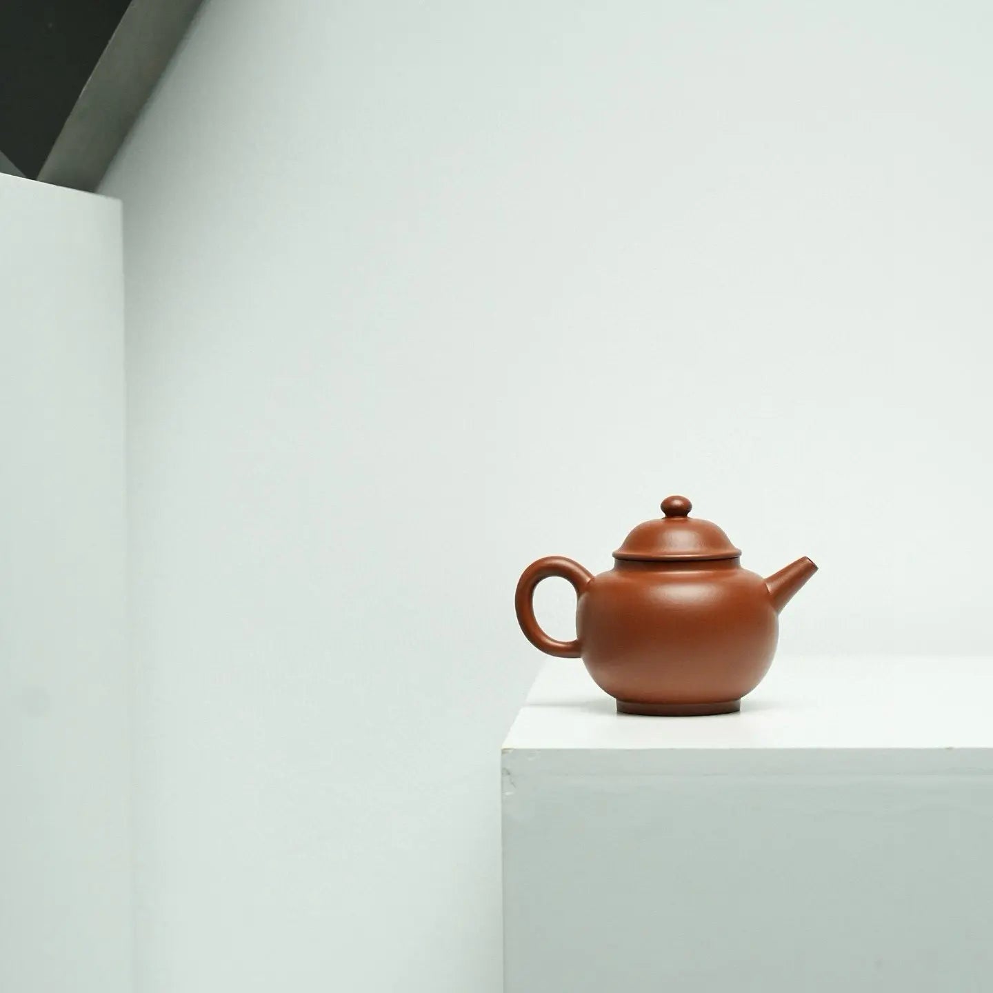 Xiao Ju Lun 150cc - Yixing Handmade Teapot 江苏宜兴