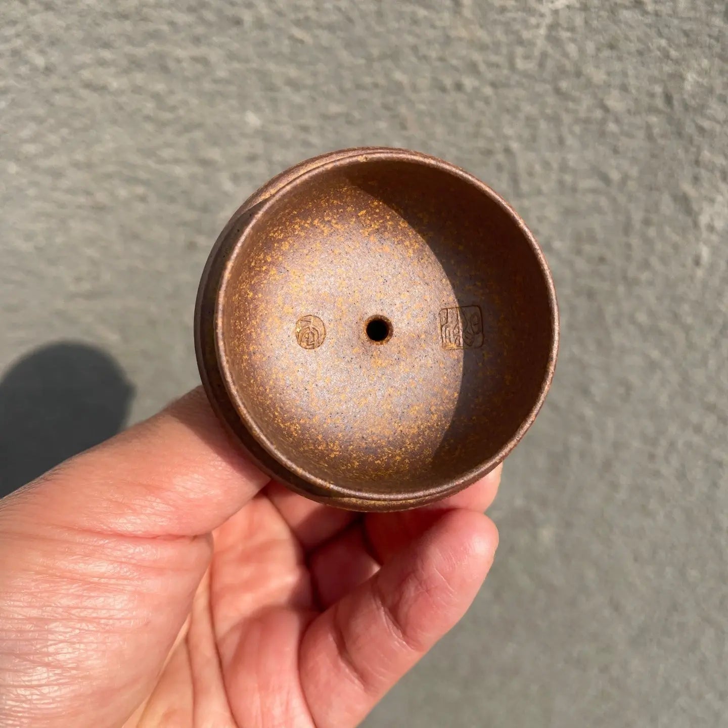 Xiao Shou Tao 220cc - Yixing Handmade Teapot 江苏宜兴