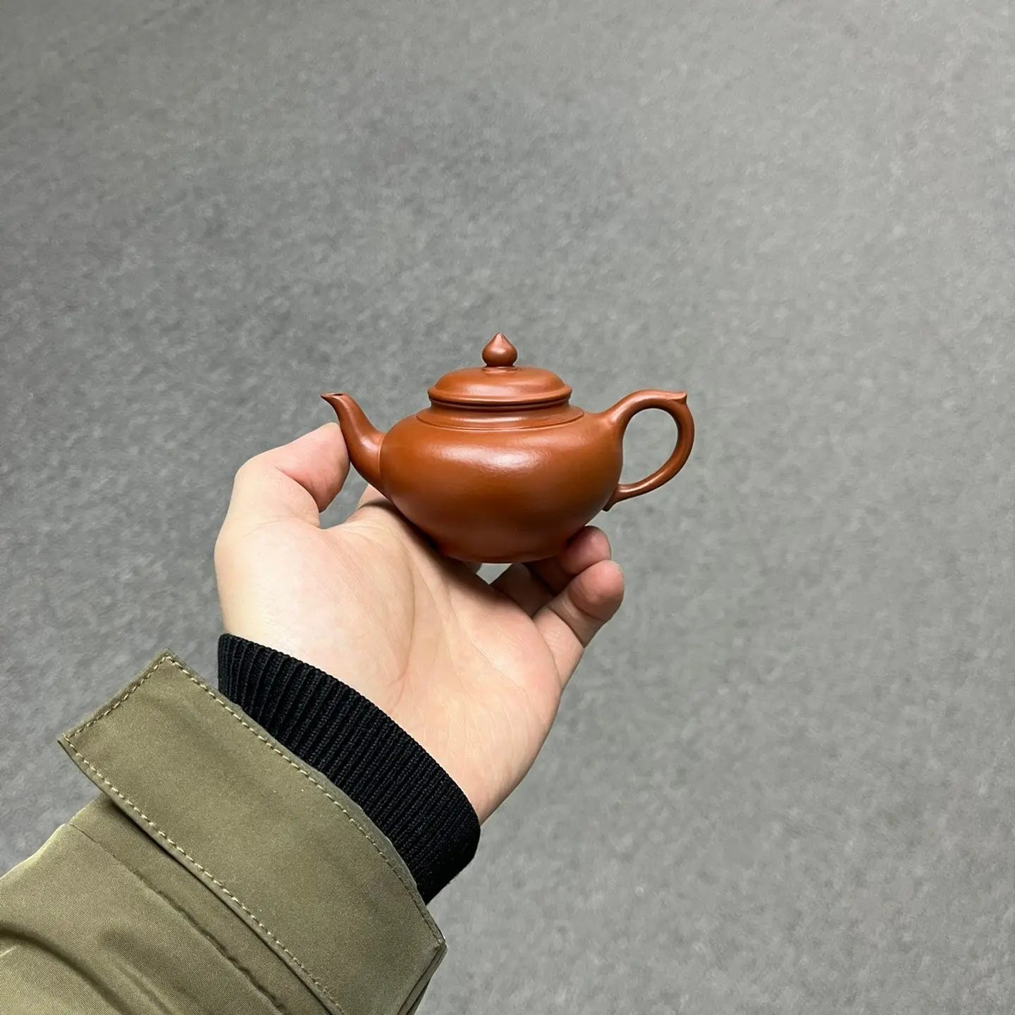 Xiao Ying 120cc - Yixing Handmade Teapot 江苏宜兴