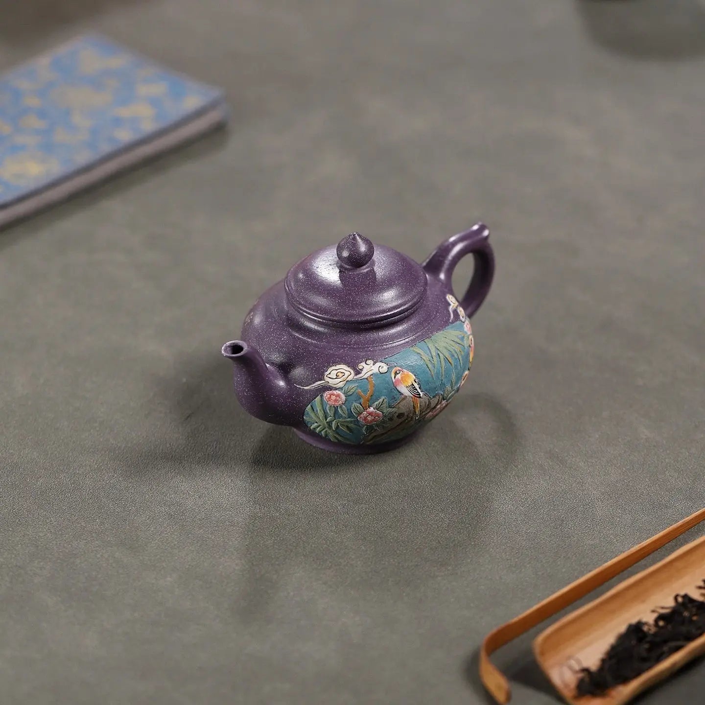 Xiao Ying 220cc - Yixing Handmade Teapot 江苏宜兴