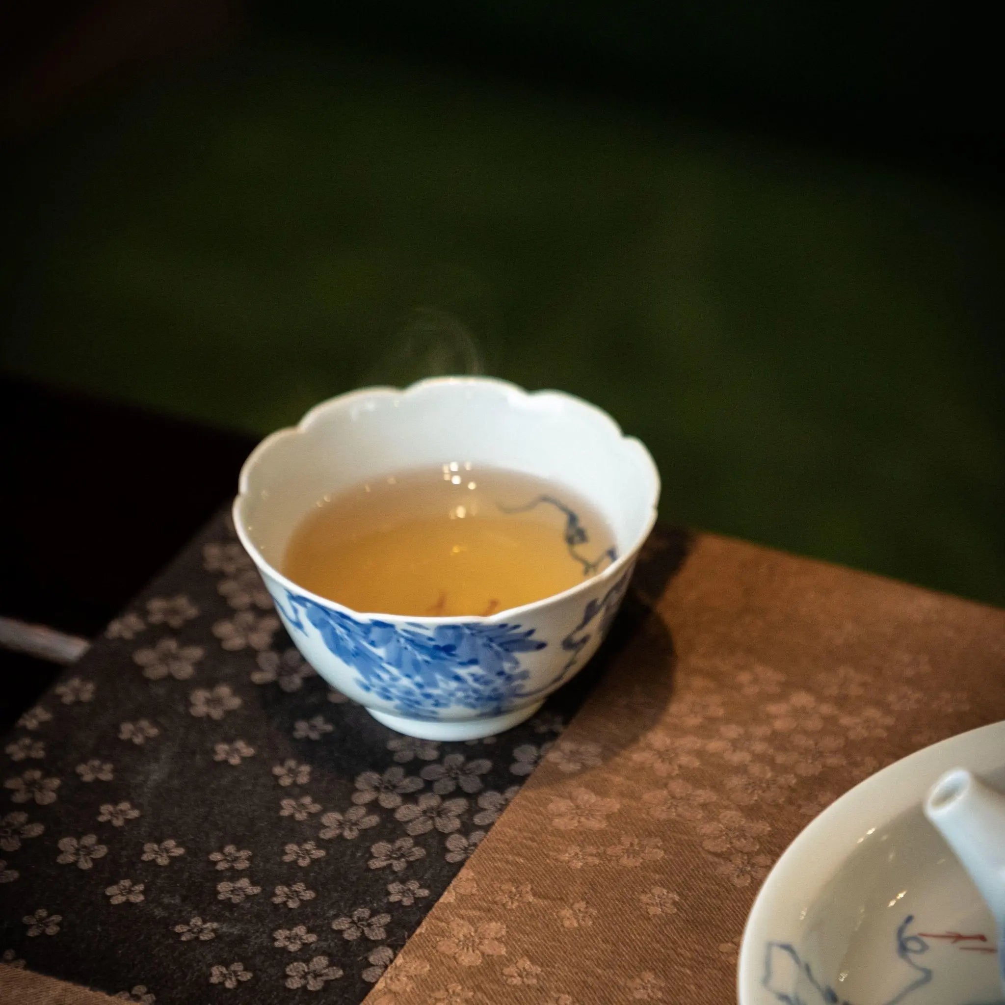Xiao Yu Ti Liang 150cc - Jing De Zhen Porcelain Teapot zycschina