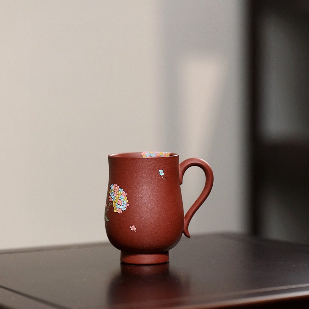 Xiu Qiu Hua 170cc - Yixing Handmade Teacup 江苏宜兴