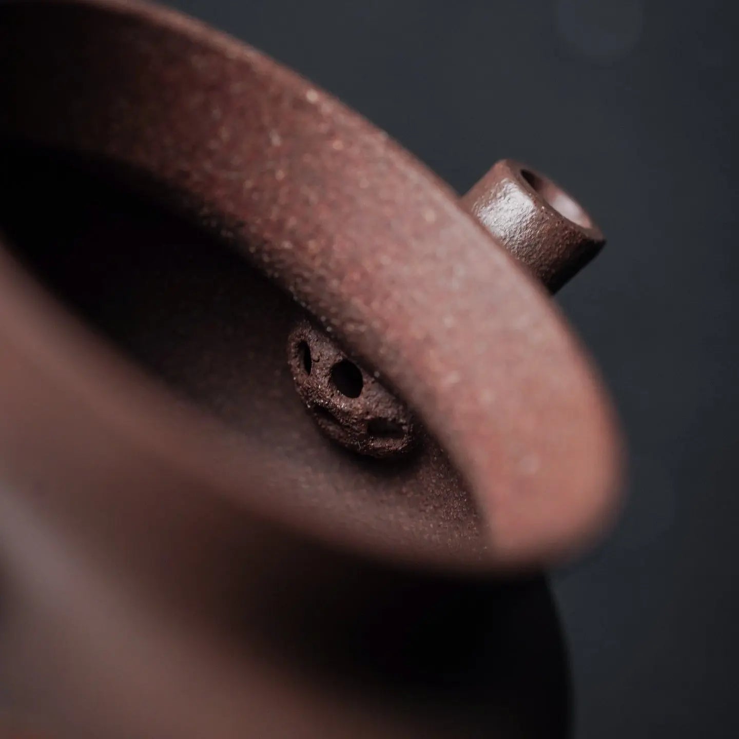Xu 180cc - Yixing Handmade Teapot 江苏宜兴