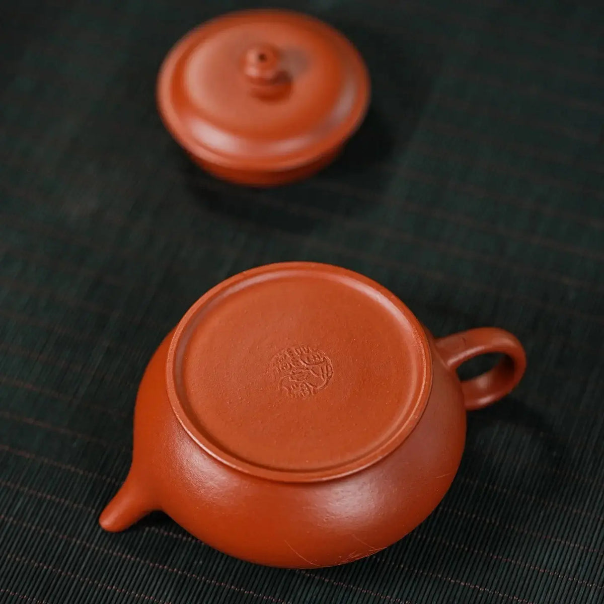 Xu Bian 150cc - Yixing Handmade Teapot 江苏宜兴