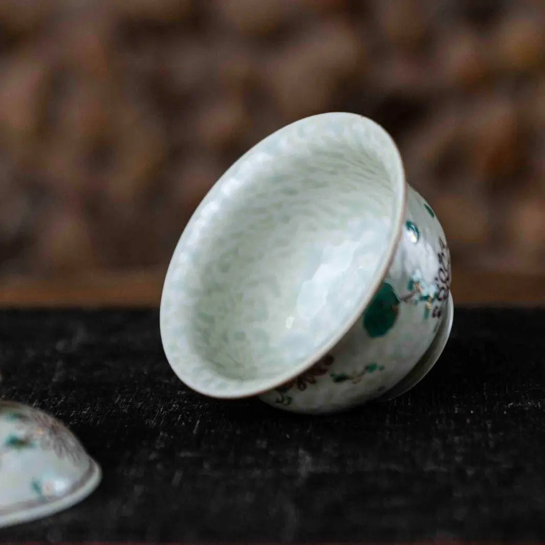 Ye Ju Hua 120cc - Jing De Zhen Porcelain Gaiwan zycschina