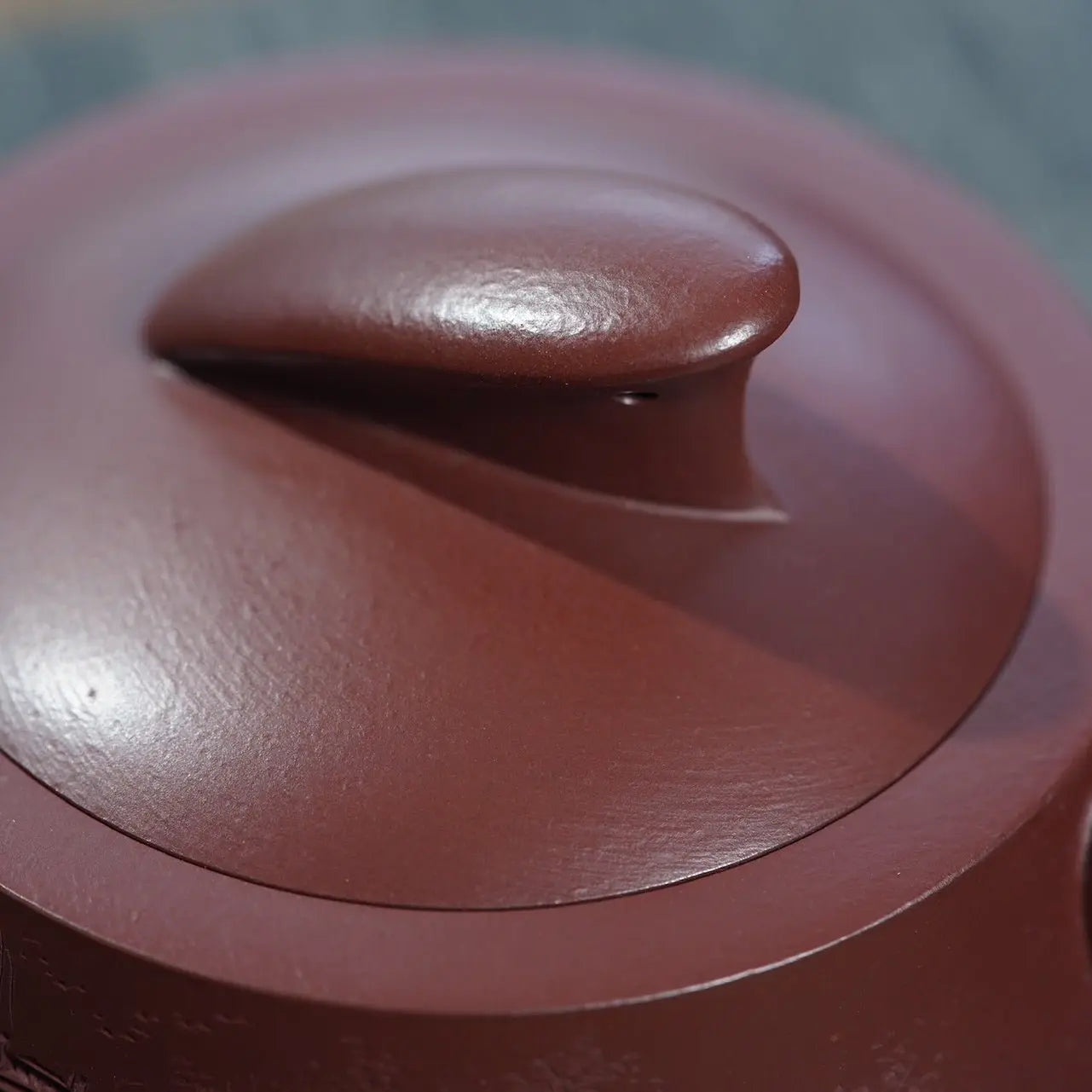 Yi Fan Feng Shun 215cc - Yixing Handmade Teapot 江苏宜兴