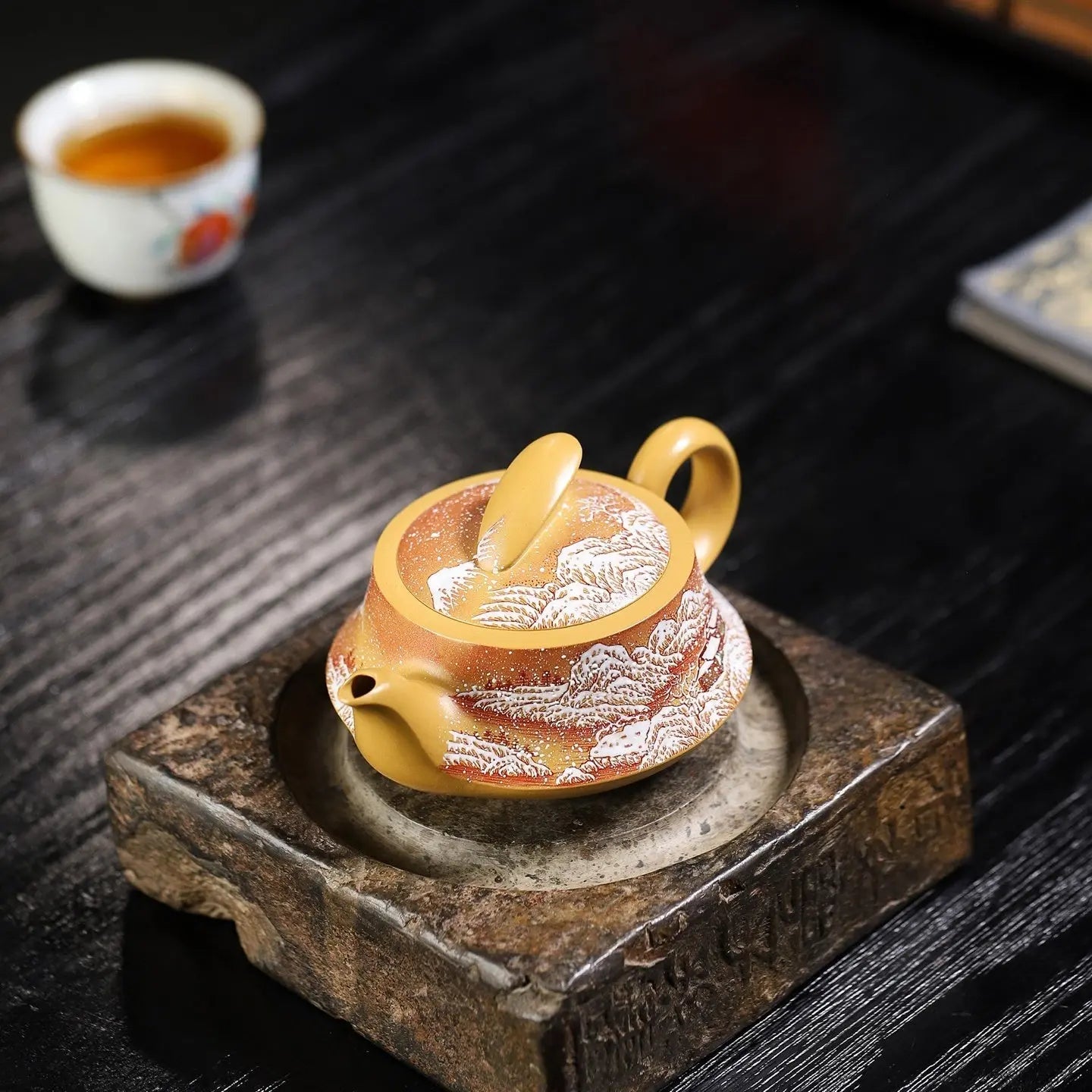 Yi Fan Feng Shun 220cc - Yixing Handmade Teapot 江苏宜兴