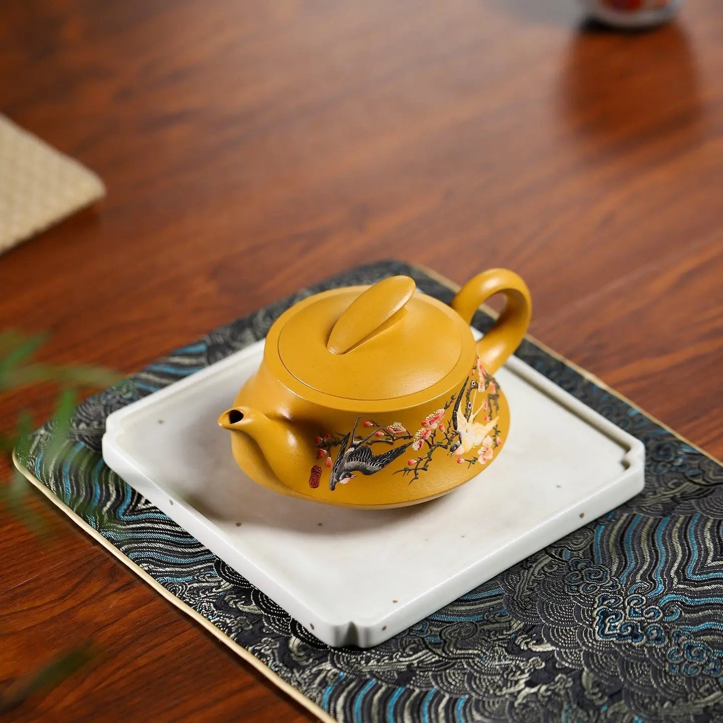 Yi Fan Feng Shun 230cc - Yixing Handmade Teapot 江苏宜兴