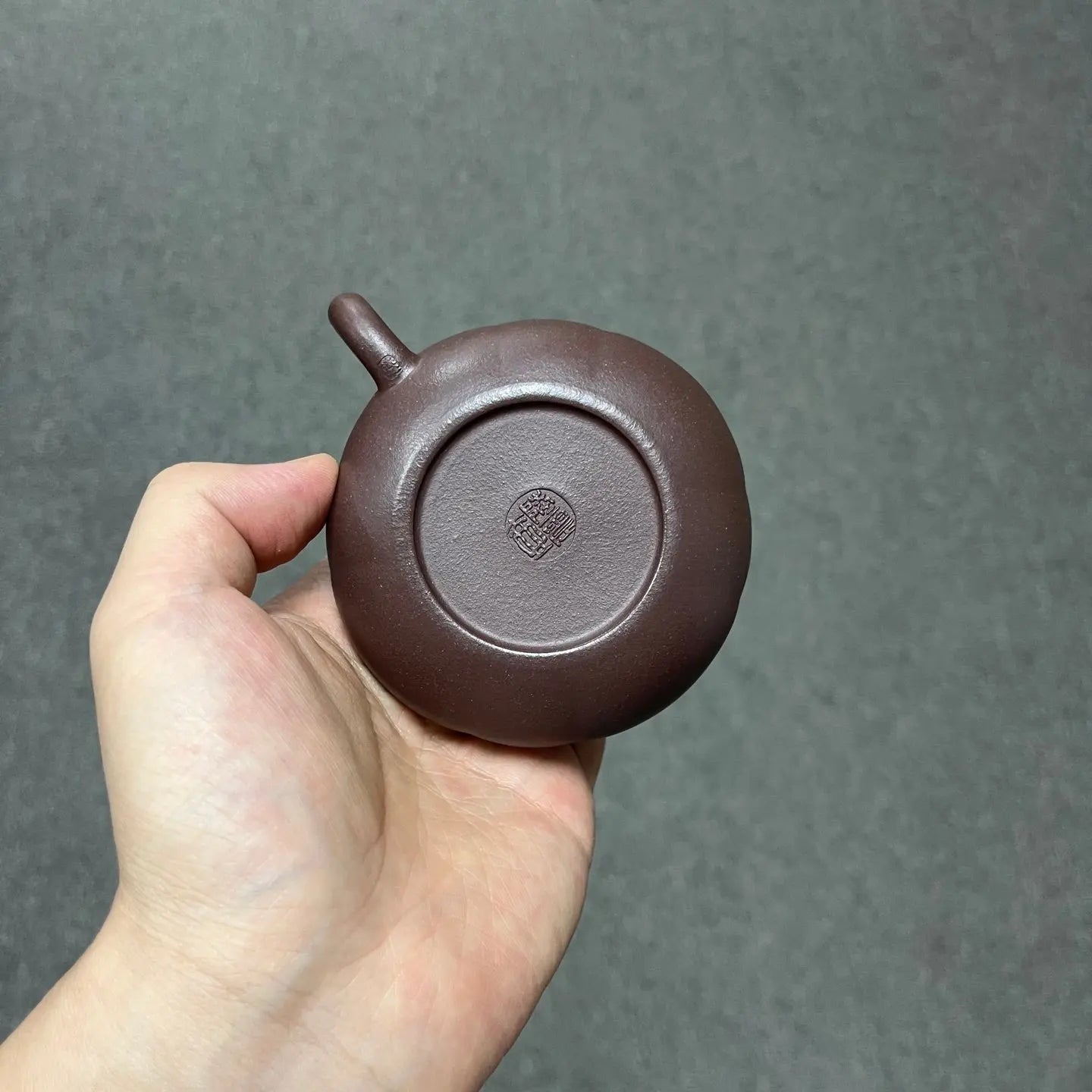 Yi Gong 170cc - Yixing Handmade Teapot 江苏宜兴