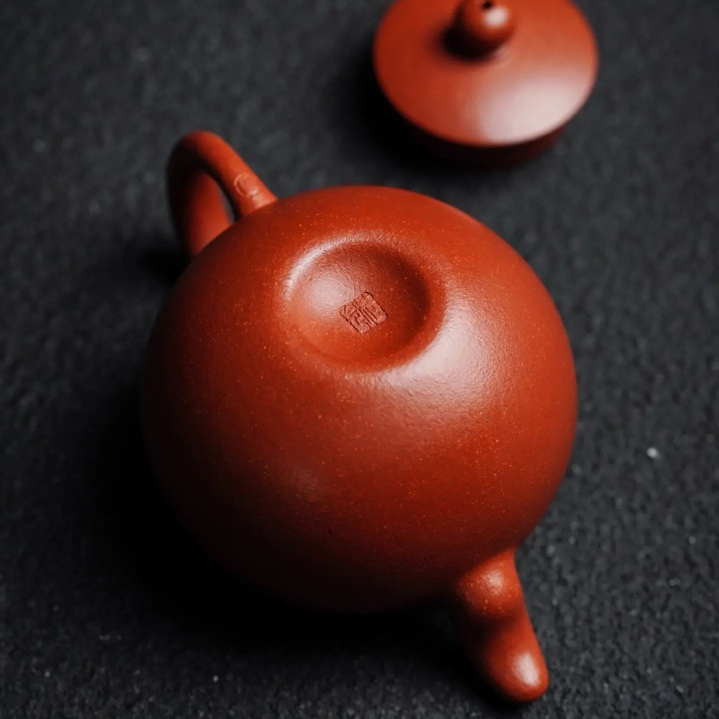 Yi Li Zhu 200cc - Yixing Handmade Teapot 江苏宜兴
